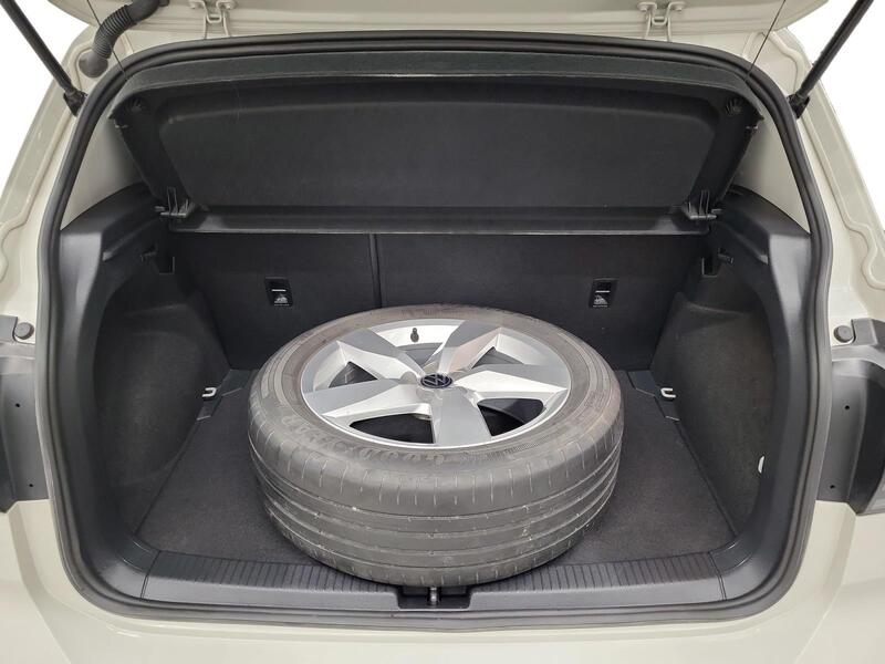 Volkswagen T-Cross vaihtoauto