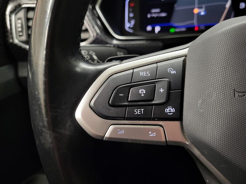 Volkswagen T-Cross vaihtoauto