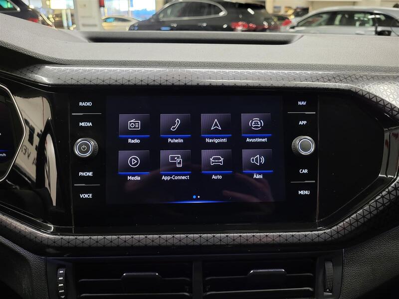 Volkswagen T-Cross vaihtoauto