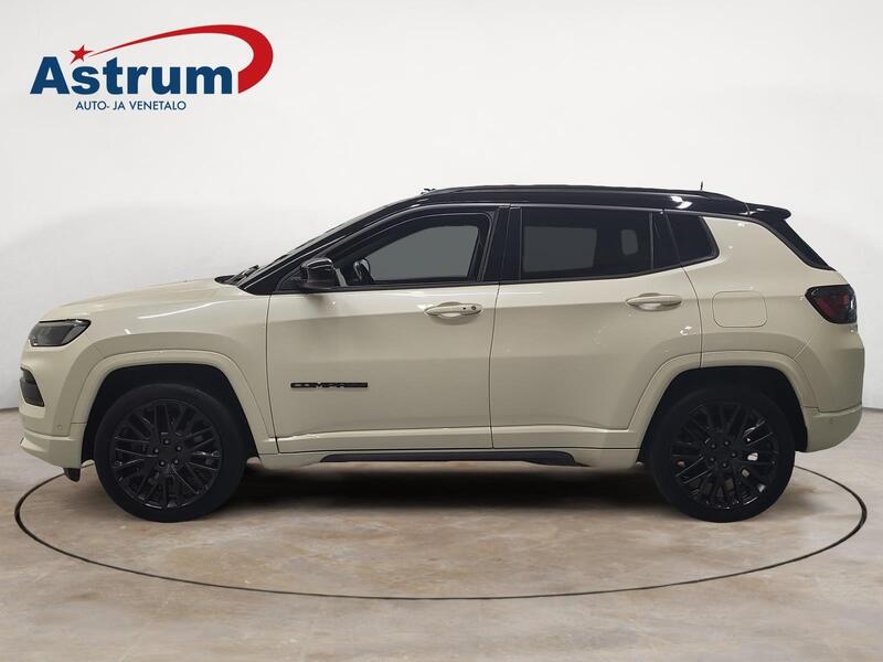Jeep Compass vaihtoauto