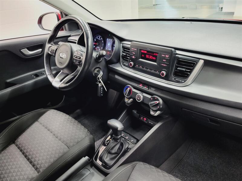Kia Rio vaihtoauto