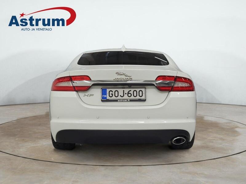 Jaguar XF vaihtoauto