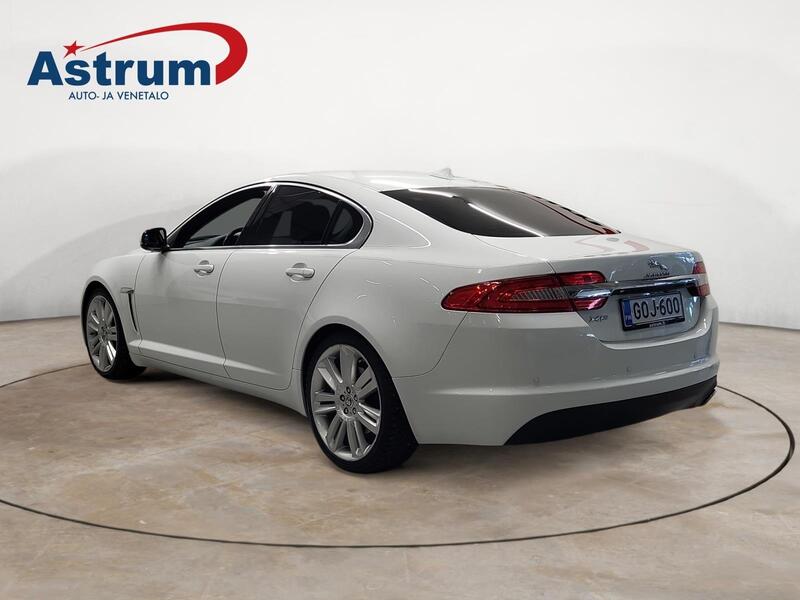 Jaguar XF vaihtoauto