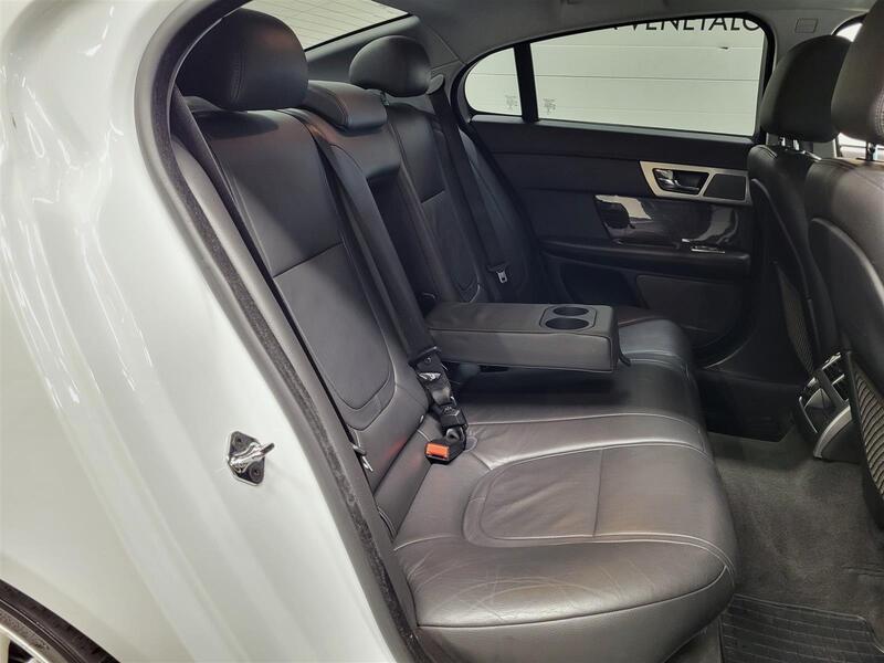 Jaguar XF vaihtoauto