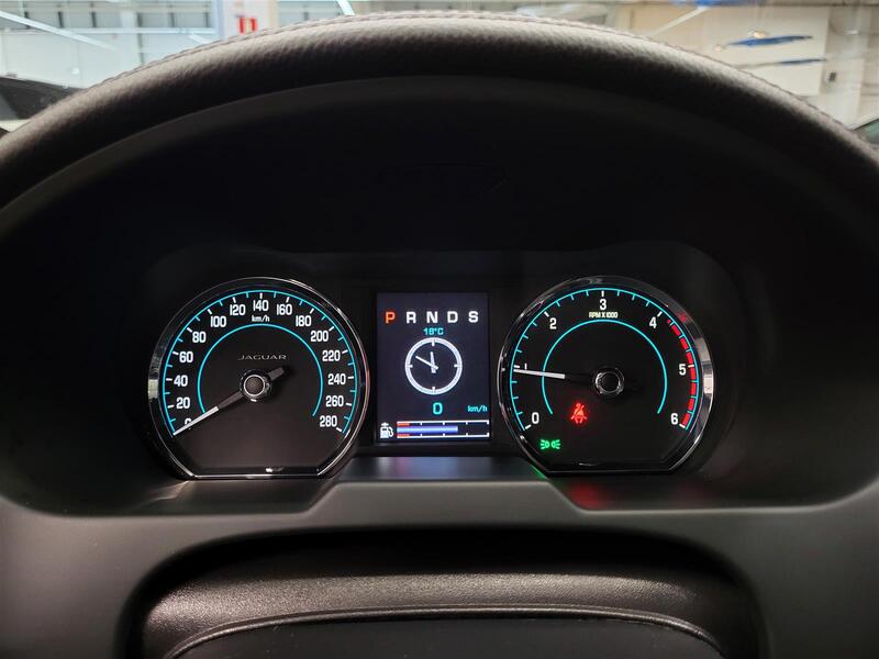 Jaguar XF vaihtoauto