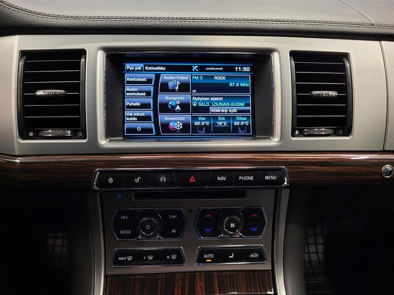 Jaguar XF vaihtoauto