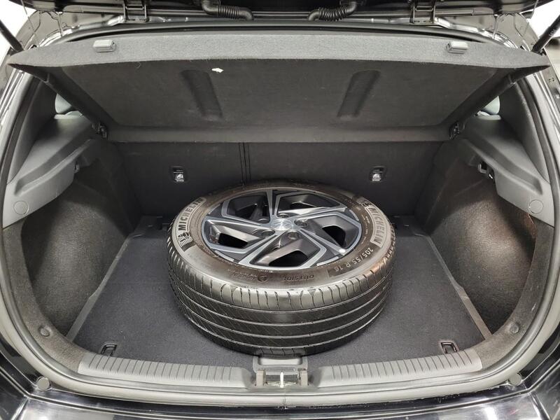 Hyundai i30 Hatchback vaihtoauto