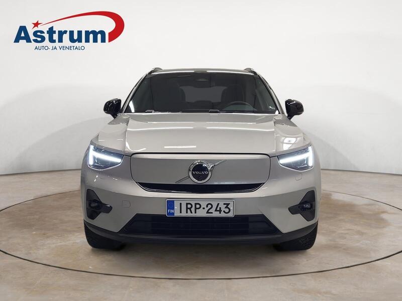 Volvo EX40 vaihtoauto