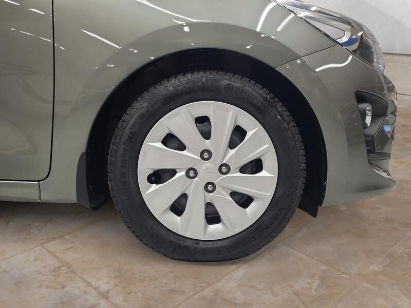 Kia Rio vaihtoauto