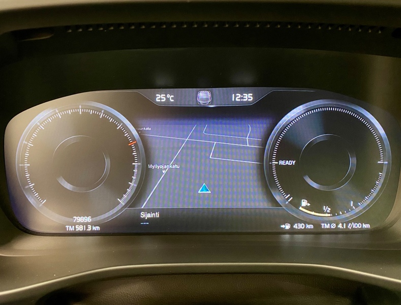 Volvo XC40 vaihtoauto