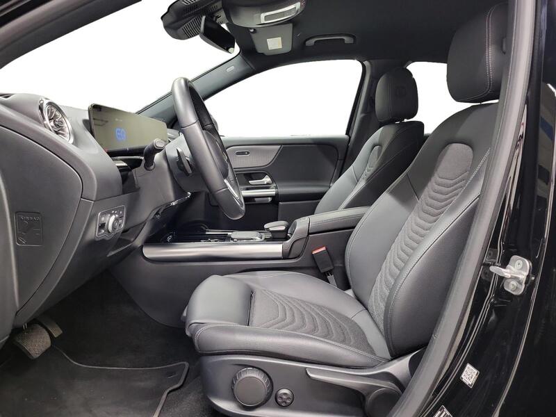 Mercedes-Benz EQA vaihtoauto