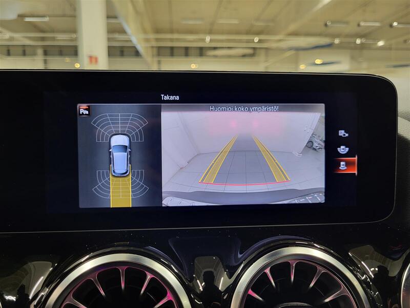 Mercedes-Benz EQA vaihtoauto