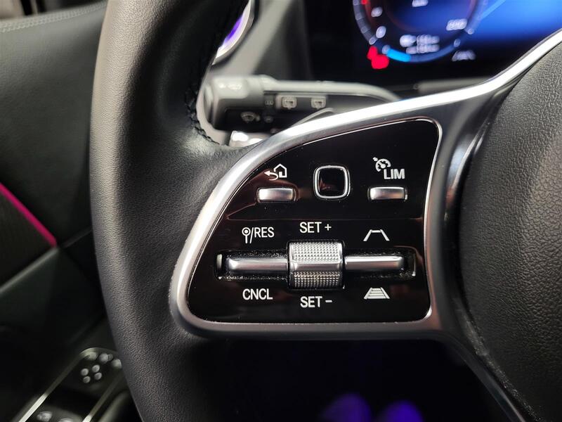 Mercedes-Benz EQA vaihtoauto