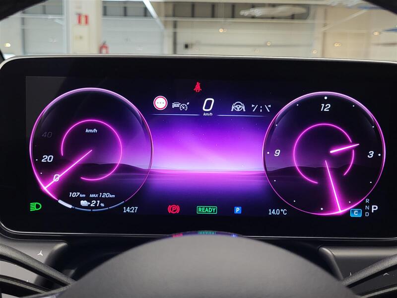 Mercedes-Benz EQE vaihtoauto