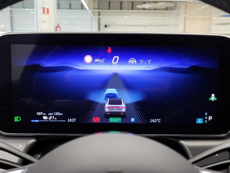 Mercedes-Benz EQE vaihtoauto