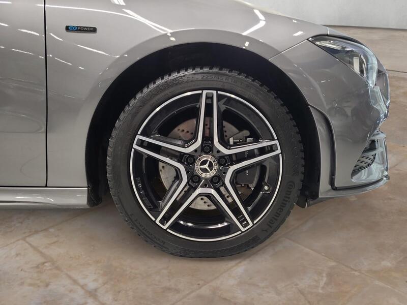 Mercedes-Benz CLA-sarja vaihtoauto