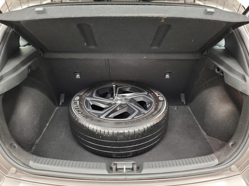 Hyundai i30 Hatchback vaihtoauto