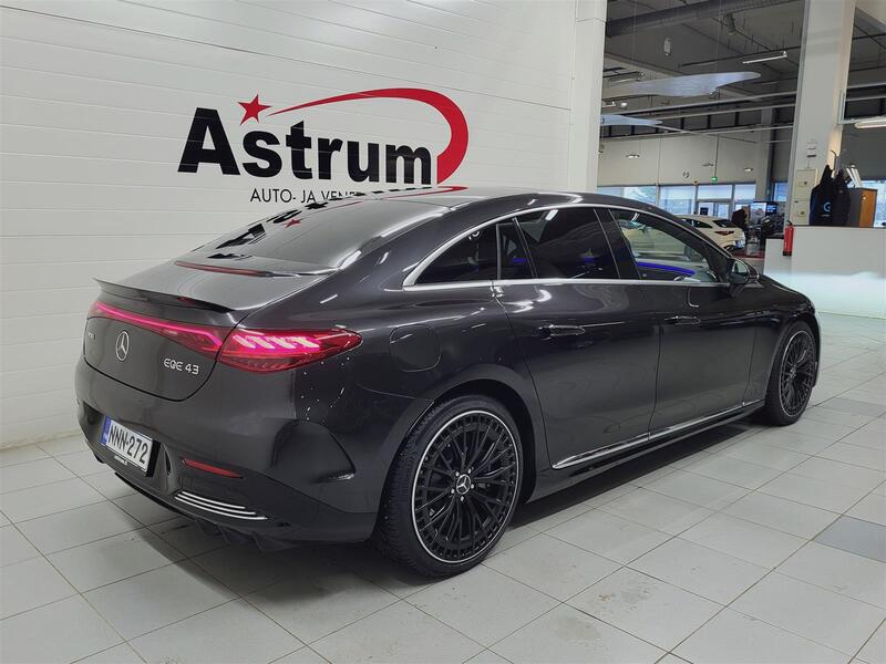 Mercedes-Benz EQE vaihtoauto