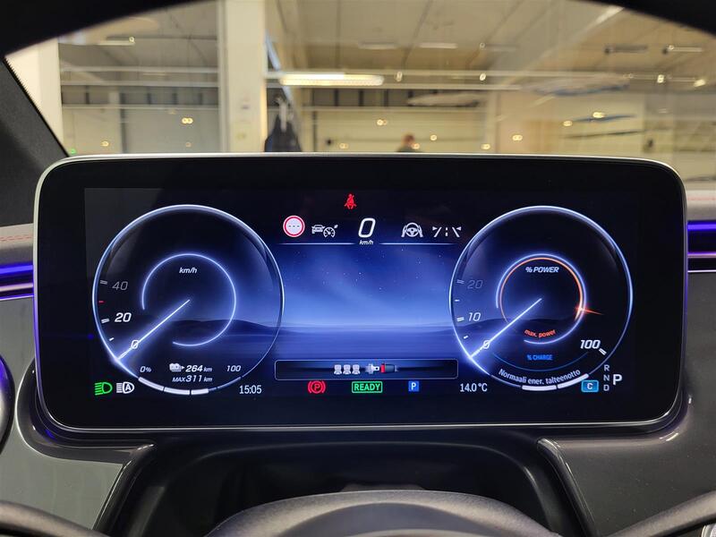 Mercedes-Benz EQE vaihtoauto