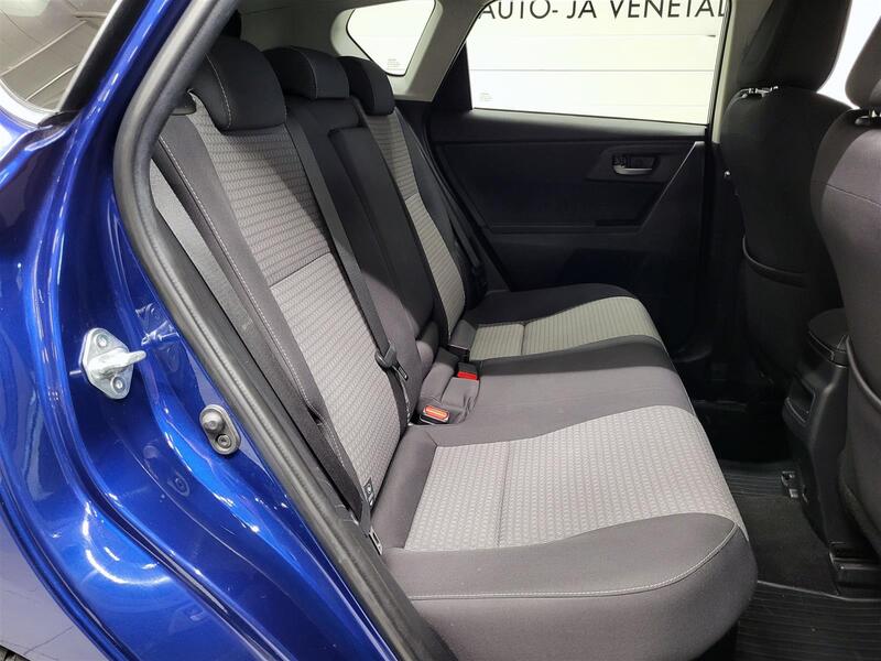 Toyota Auris vaihtoauto