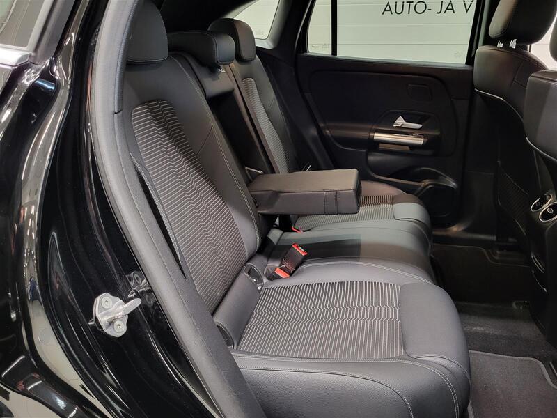Mercedes-Benz EQA vaihtoauto