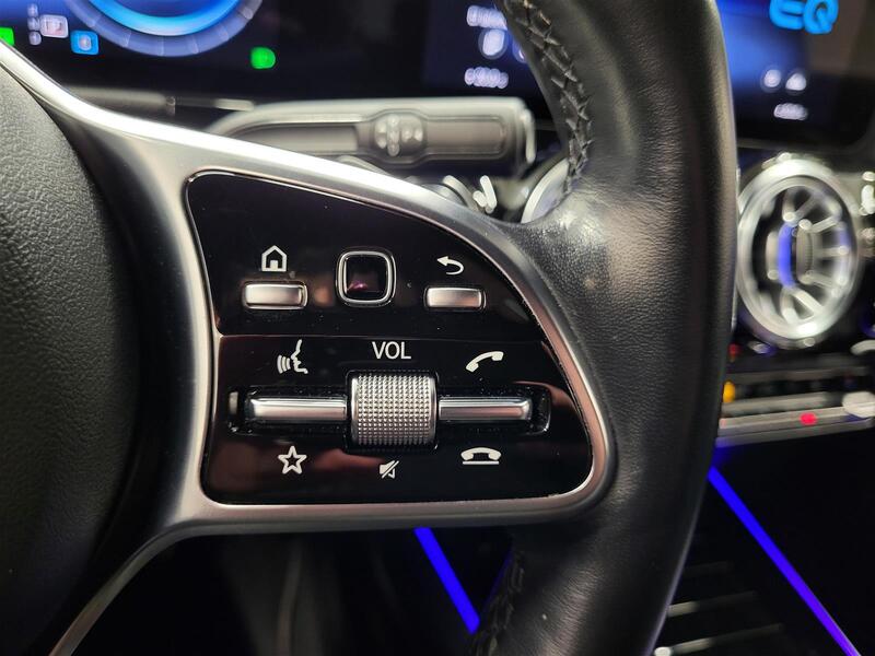 Mercedes-Benz EQA vaihtoauto