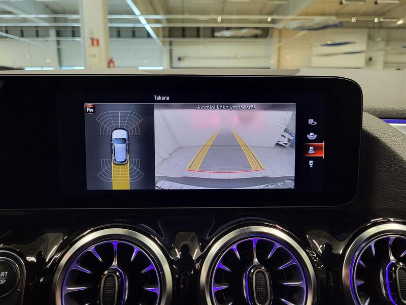 Mercedes-Benz EQA vaihtoauto