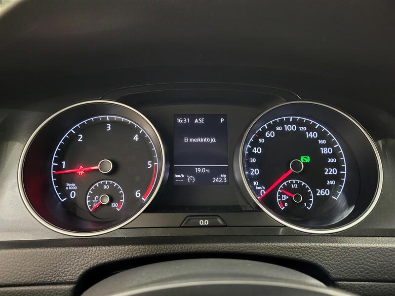 Volkswagen Golf vaihtoauto