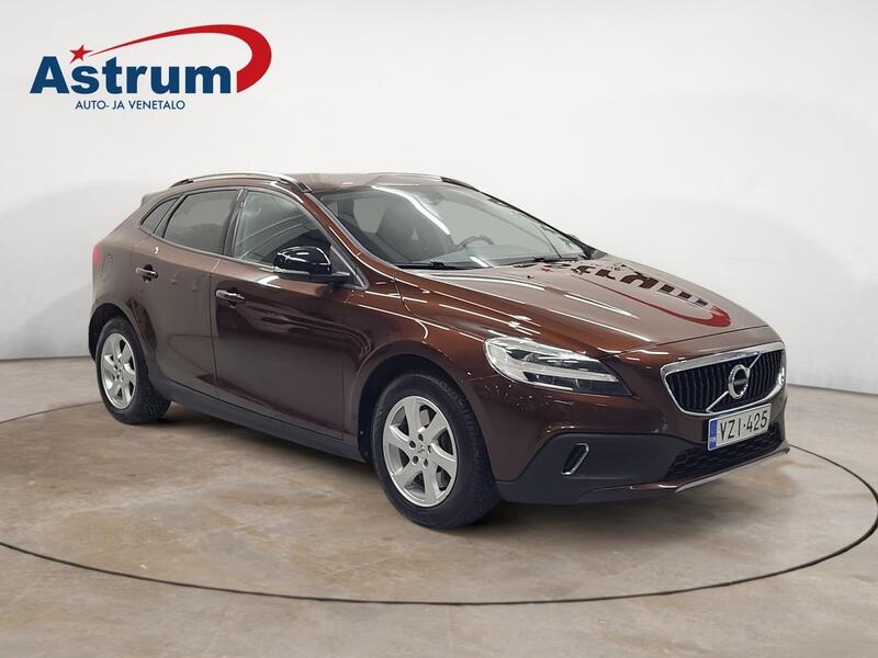 Volvo V40 Cross Country vaihtoauto