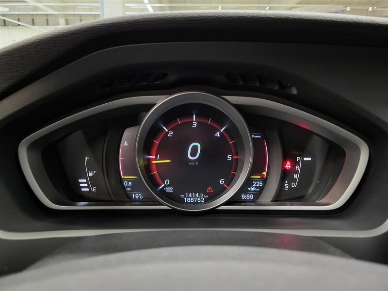 Volvo V40 Cross Country vaihtoauto