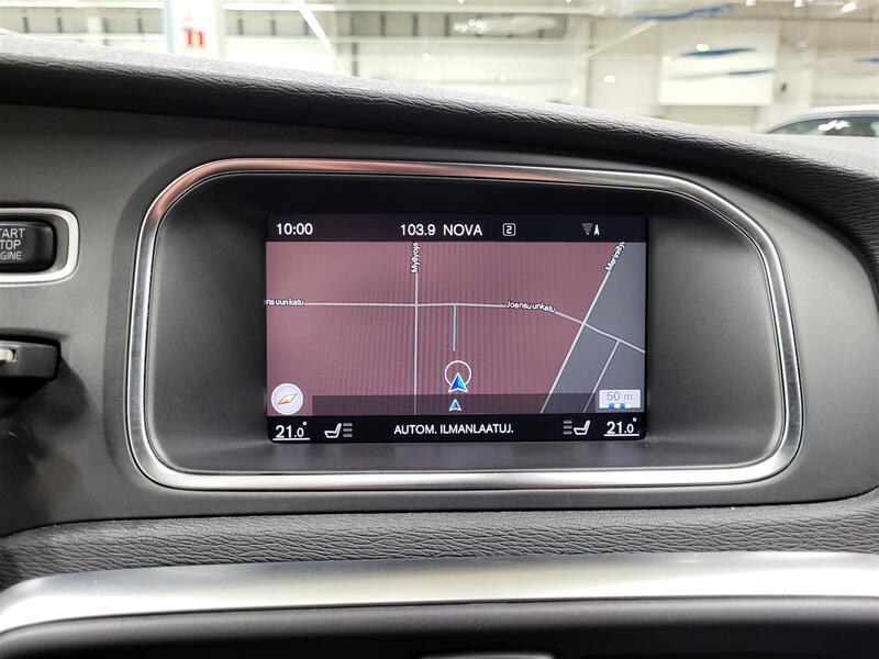 Volvo V40 Cross Country vaihtoauto