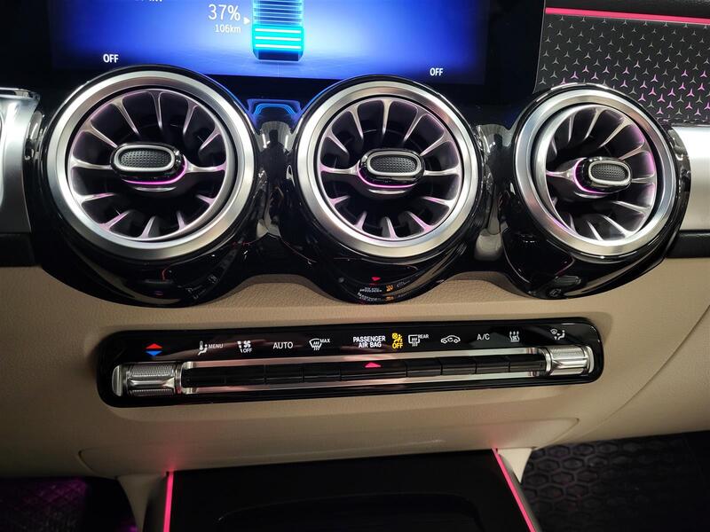 Mercedes-Benz EQB vaihtoauto