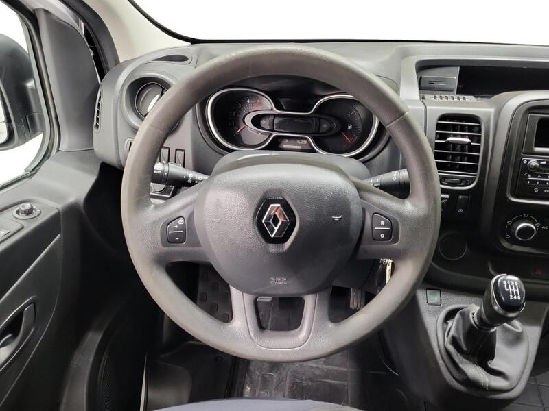 Renault Trafic vaihtoauto