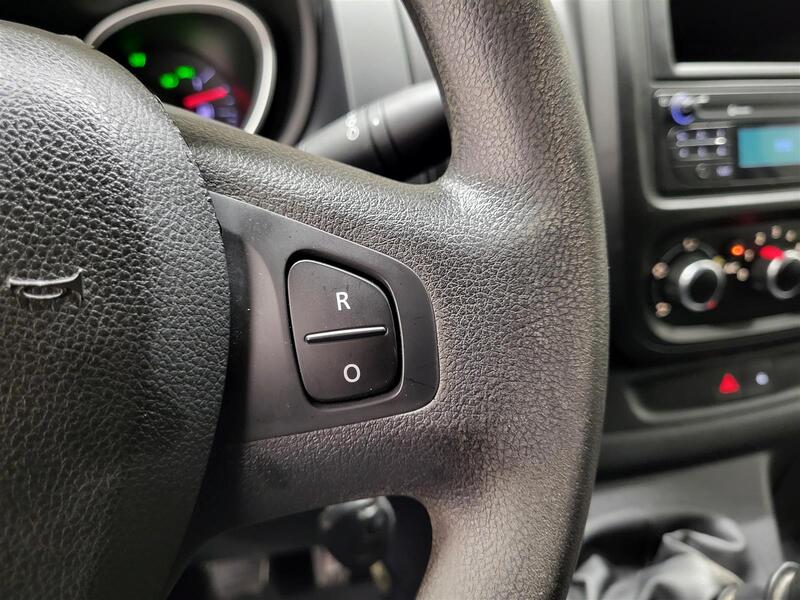 Renault Trafic vaihtoauto