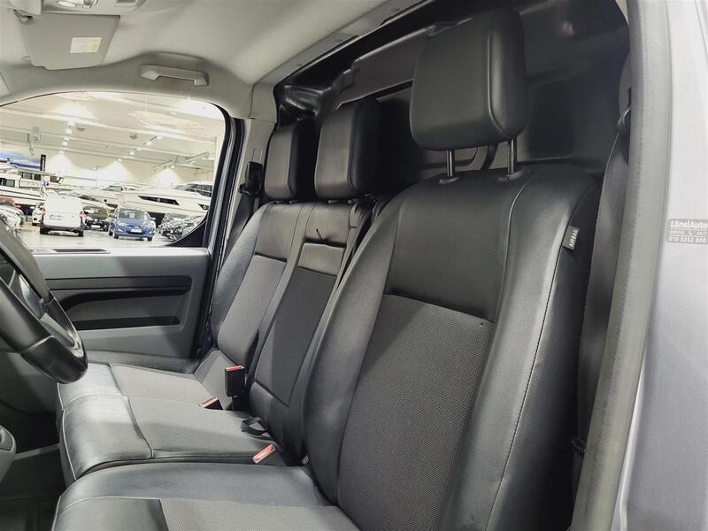 Opel Vivaro vaihtoauto