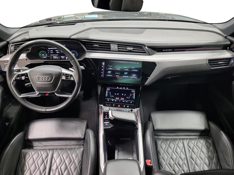 Audi e-tron vaihtoauto