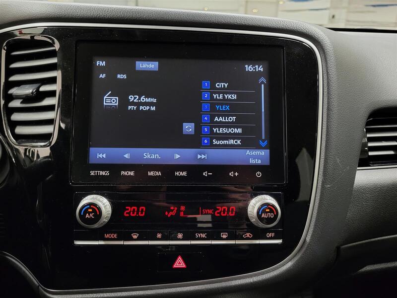 Mitsubishi Outlander PHEV vaihtoauto