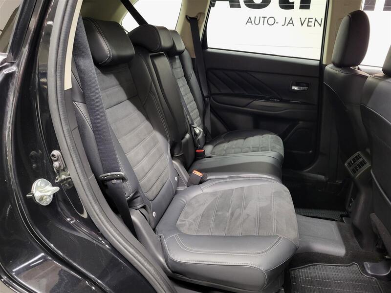 Mitsubishi Outlander PHEV vaihtoauto
