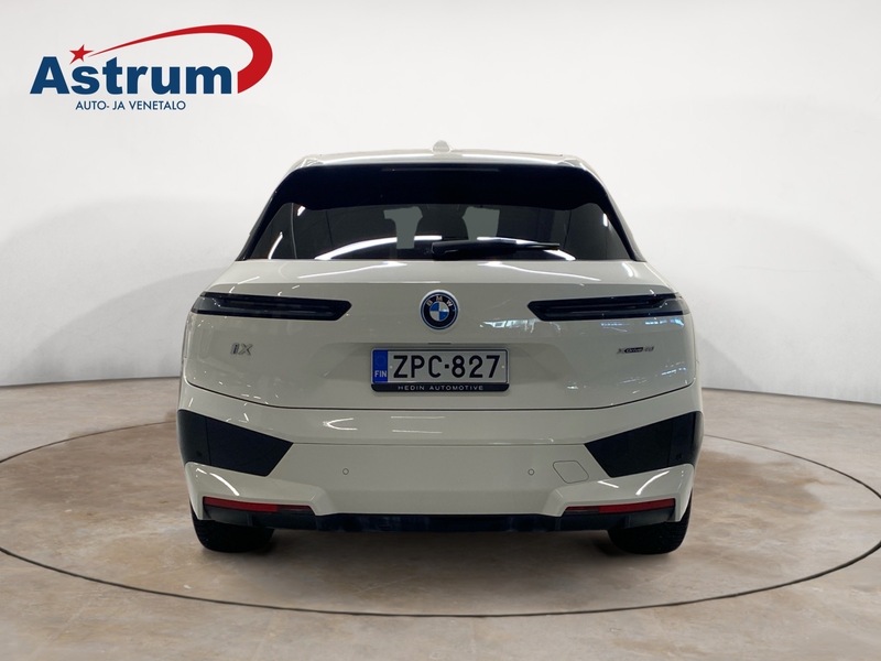 BMW iX vaihtoauto