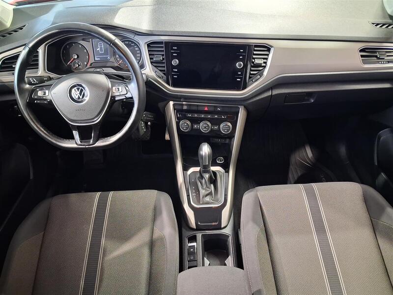 Volkswagen T-Roc vaihtoauto