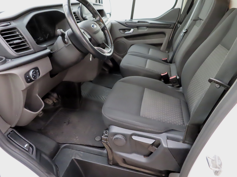 Ford Transit Custom vaihtoauto