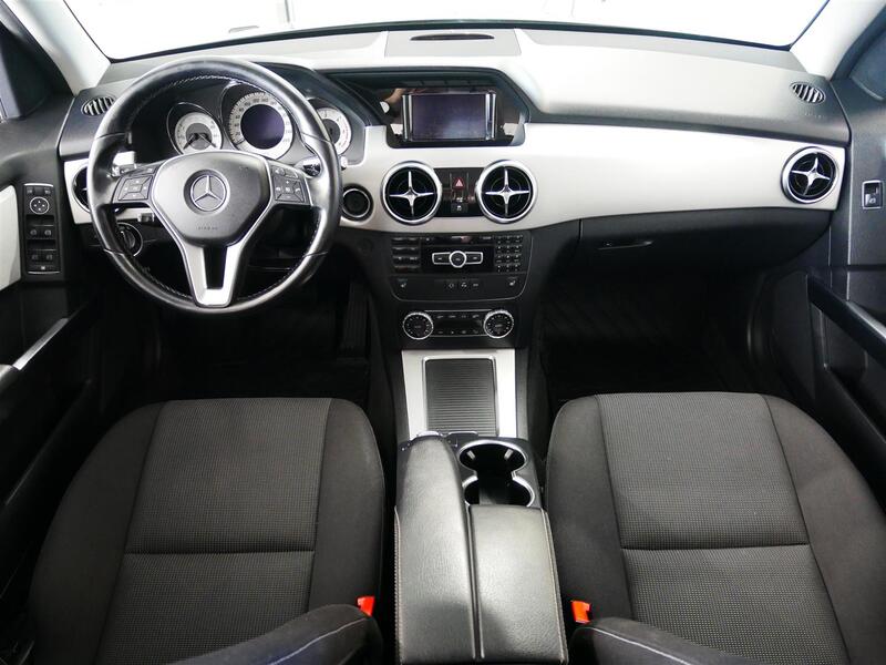 Mercedes-Benz GLK vaihtoauto