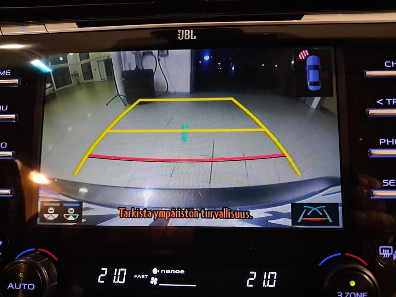 Toyota Camry vaihtoauto