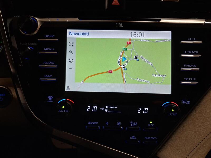 Toyota Camry vaihtoauto