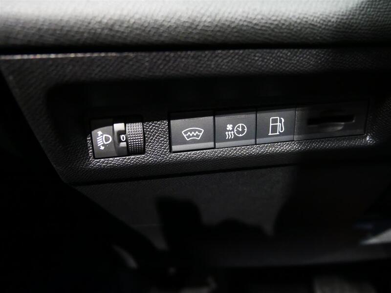 Peugeot 308 vaihtoauto