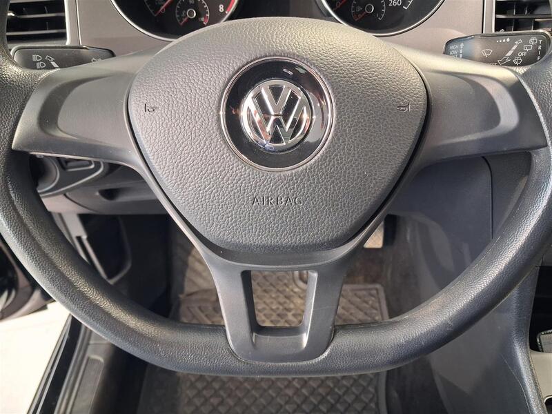 Volkswagen Golf Sportsvan vaihtoauto