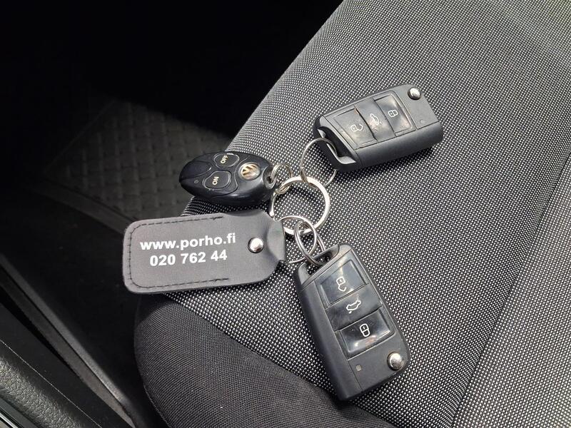 Volkswagen Golf Sportsvan vaihtoauto