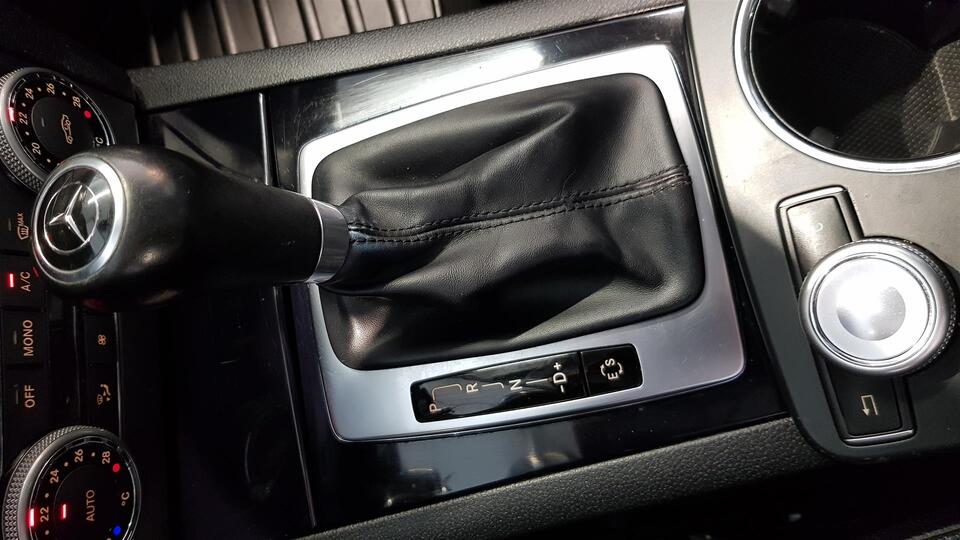 Mercedes-Benz GLK vaihtoauto