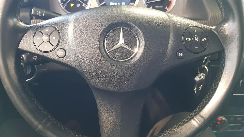 Mercedes-Benz GLK vaihtoauto