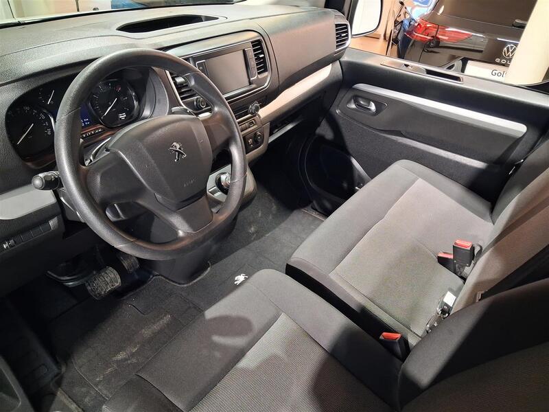 Peugeot Traveller vaihtoauto